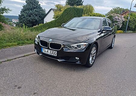 BMW 330d Touring Automatic -