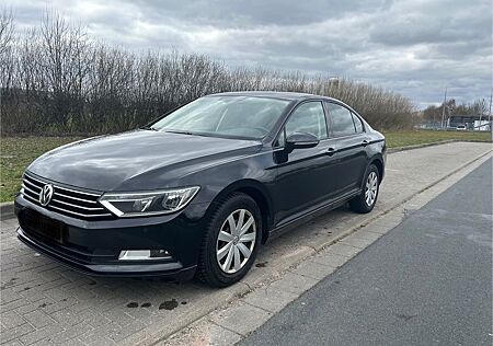 VW Passat Volkswagen 1.6 TDI BMT Trendline Trendline