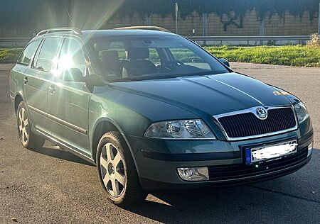 Skoda Octavia Combi 1.6 tiptronic Elegance Elegance