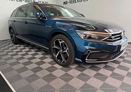 VW Passat Variant Volkswagen GTe GARANTIE AHK 8xRäder