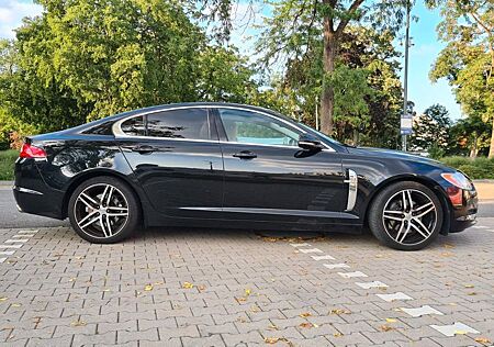 Jaguar XF 3.0 V6 Diesel Luxury 8x bereift, Akku neu