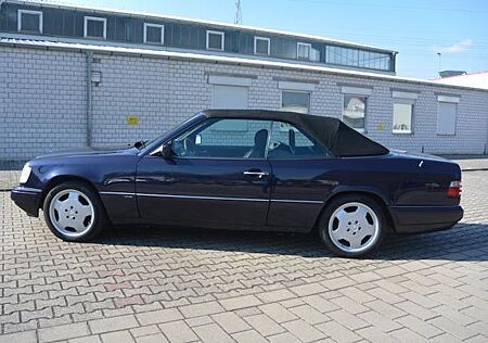Mercedes-Benz E 200 FINAL EDITION