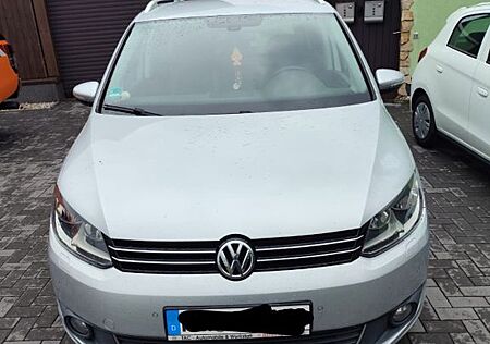 VW Touran Volkswagen 1.6 TDI LIFE LIFE