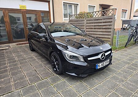 Mercedes-Benz CLA 220 CDI -