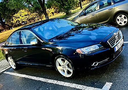 Volvo S80 Facelift VOLL V8-Optik Leder AHK LPG