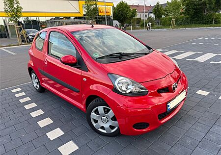 Toyota Aygo (X) Aygo (X) 1,0 Cool Cool