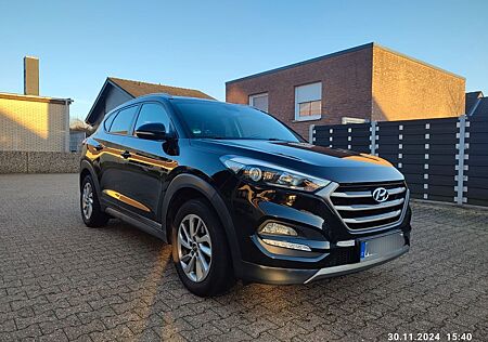 Hyundai Tucson 1.6 T-GDI, 1.Hand, AHK, NAVI, KLIMA, RÜKA