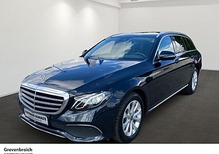 Mercedes-Benz E 200 Exclusive CAM AHK SHZ NAVI CONNECT ME