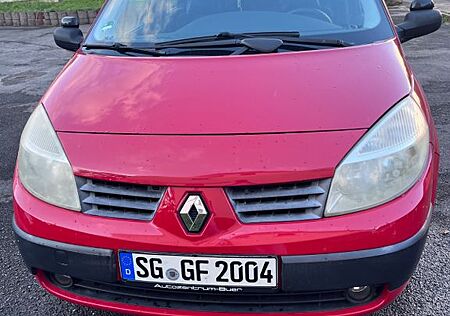 Renault Grand Scenic Confort Authentique 2.0 16V Con...