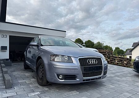 Audi A3 2.0 FSI Ambiente Sportback Ambiente