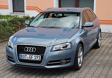 Audi A3 1.8 TFSI S tronic Ambiente Sportback Ambiente