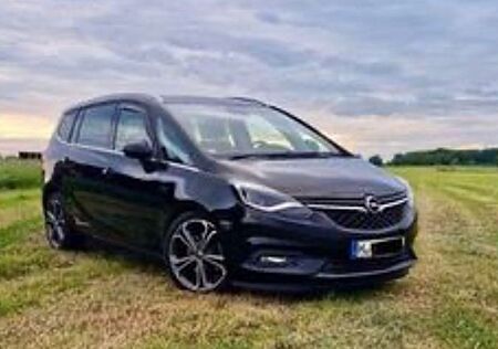 Opel Zafira 2.0d 125kW OPC 7 Sitzer