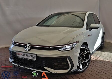 VW Golf Volkswagen VIII GTI 2.0 l TSI DSG+PANO+AHK+MATRIX+ACC