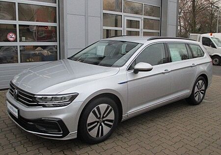 VW Passat Variant Volkswagen 1.4 TSI Hybrid GTE+LED+NAV