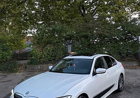 BMW 320i Advantage Automatik Advantage