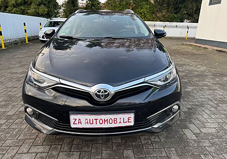 Toyota Auris Touring Sports Executive Automatik Voll