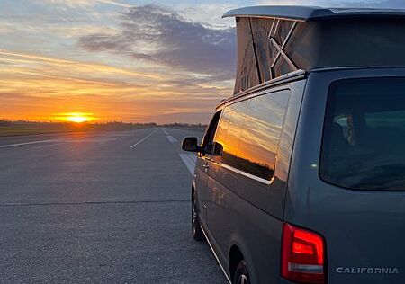 VW T5 California Volkswagen Beach 4 Motion, Motor neu