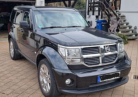 Dodge Nitro SXT 2.8 CRD 4WD Autom. SXT
