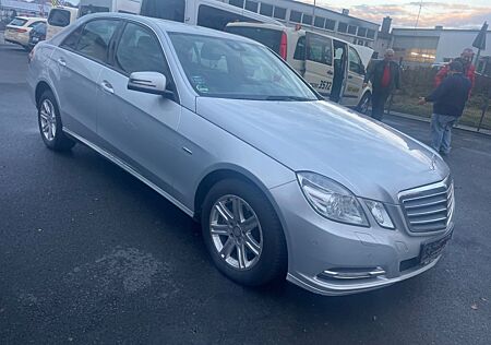 Mercedes-Benz E 200 CDI BlueEFFICIENCY ELEGANCE