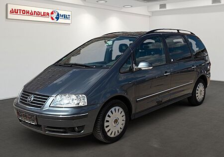 VW Sharan Volkswagen 2.0 TDI 7-Sitzer AAC SHZ Navi PDC AHK