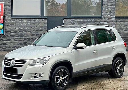 VW Tiguan Volkswagen 2.0 TSI 4MOTION Sport & Style Sport Panor