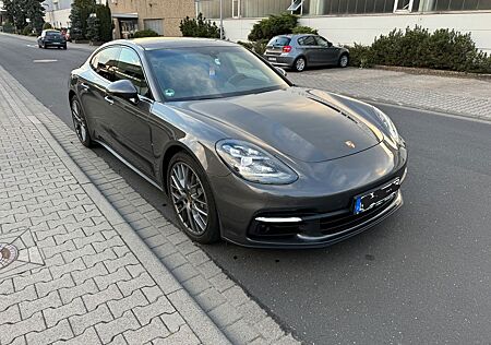 Porsche Panamera 4S Diesel S