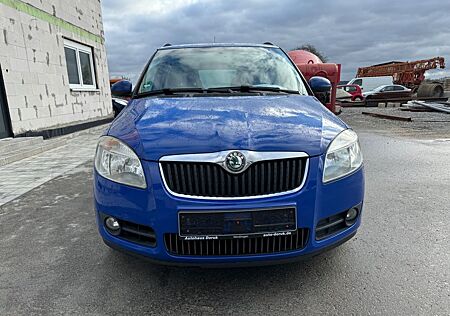 Skoda Fabia Combi Ambiente*Klima*Servo*2Hand*Ahk*