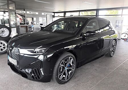 BMW iX 40 xDrive