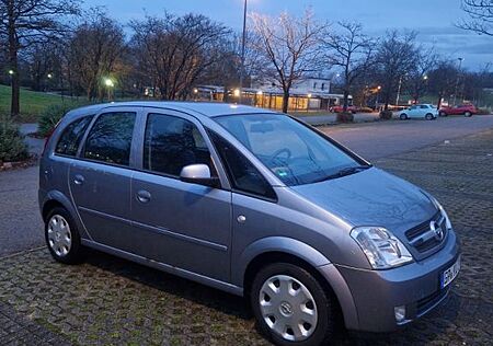Opel Meriva 1.6 -