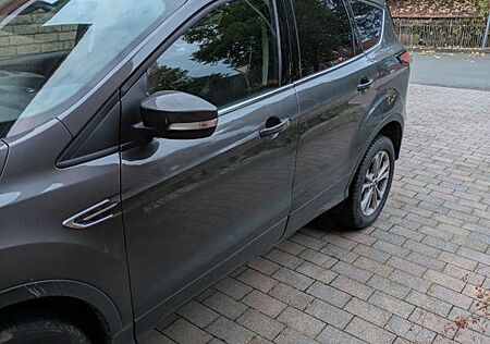 Ford Kuga 1,5 EcoBoost 4x2 110kW Titanium Titanium