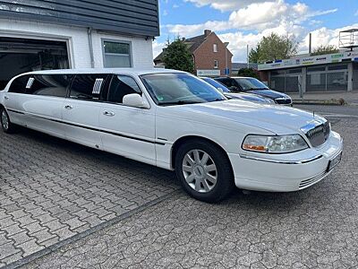 Lincoln Town Car