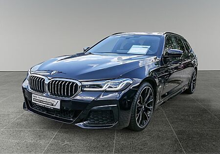 BMW 530 Tour M Sport Park-Assistent AHK Driving Assi
