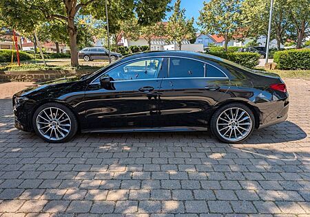 Mercedes-Benz CLA 200 I AMG Line | Garagenwagen | Checkheft