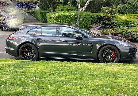 Porsche Panamera 4 E-Hybrid -Sport Turismo Panoramadach