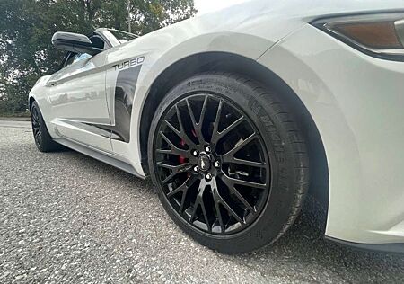 Ford Mustang 2.3 EcoBoost Auto -