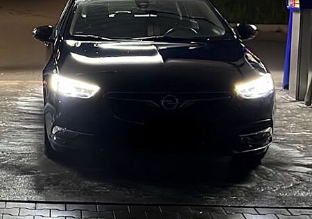 Opel Insignia B Sport teurer 100KW 136 PS.