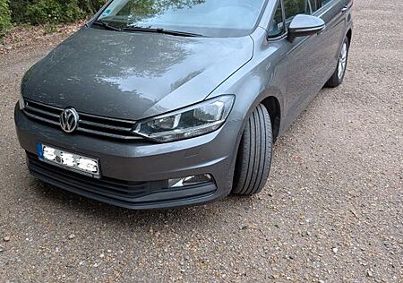 VW Touran Volkswagen 1.6 TDI SCR Comfortline Comfortline