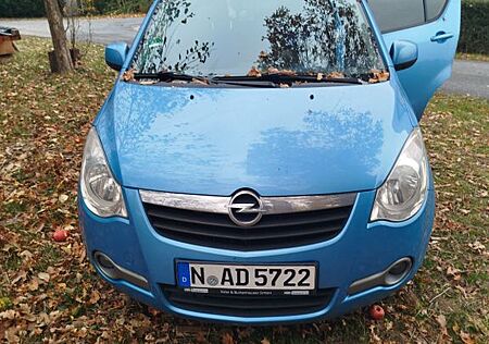 Opel Agila