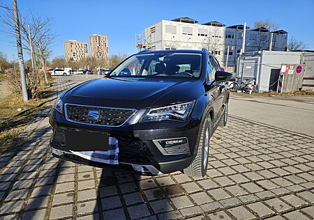 Seat Ateca 2.0 TDI Style DSG PANO / AHK / 360° KAMERA