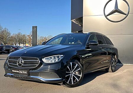 Mercedes-Benz E 300 de T Avantgarde Distronic Widescreen AHK