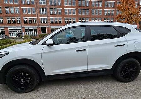 Hyundai Tucson 2.0 CRDi 100kW Trend 4WD Trend