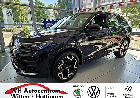 VW Tiguan Volkswagen 2,0 TDI DSG 4M R-LINE PANORAMA AHK LEDER