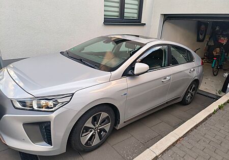Hyundai Ioniq Premium