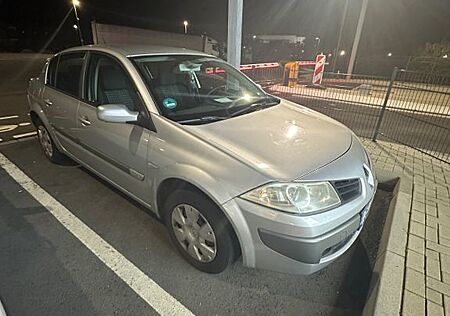 Renault Megane 1.6 16V Privilege Expression