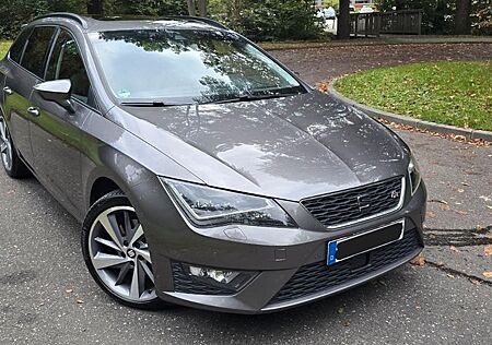 Seat Leon FR 2.0 TDI (184 PS) ACC*AHK*RFK*AUTOMA