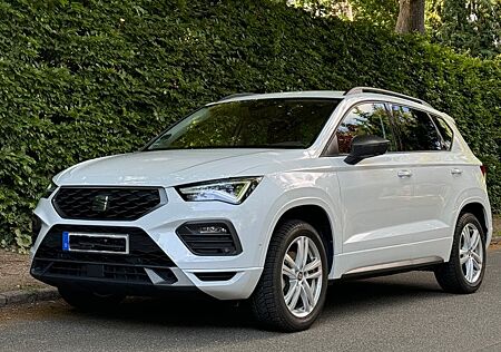 Seat Ateca mit Garantie - wie neu - viele Extras