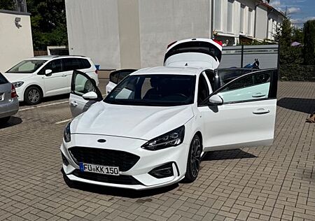 Ford Focus 1,5 EcoBoost 134kW ST-Line Auto ST-Line