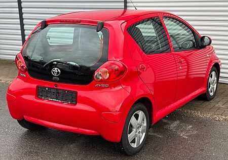Toyota Aygo (X) Aygo (X) 1.0-Kupplung NEU-1.Hand-5-Türer-Scheckh