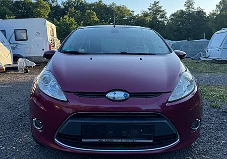 Ford Fiesta 1,4 Titanium 5 Türer TÜV Neu