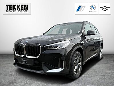 BMW X1 18i sDrive  AHK, RFK, LED, AppleCarplay uvm
